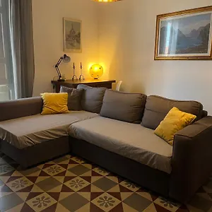 Casa vacanze Casa Caruso, Aeroporto di Catania Fontana Rossa
